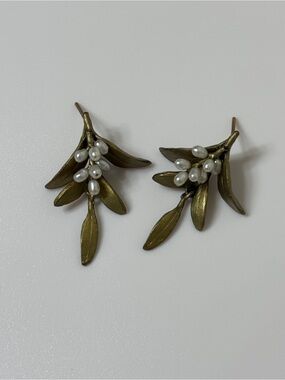 MICHAEL MICHAUD MMA Flowering Myrtle Earrings Bronze & Pearls